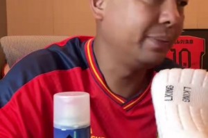 徐亮锐评中国U17实力不足：人家日本能拿出来10套差不多阵容相关视频